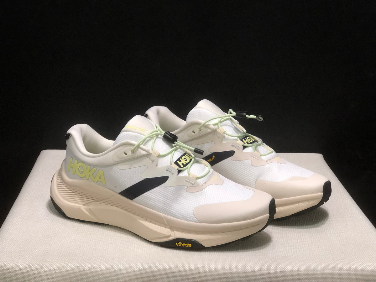 HOKA ONE ONE SKYFLOW